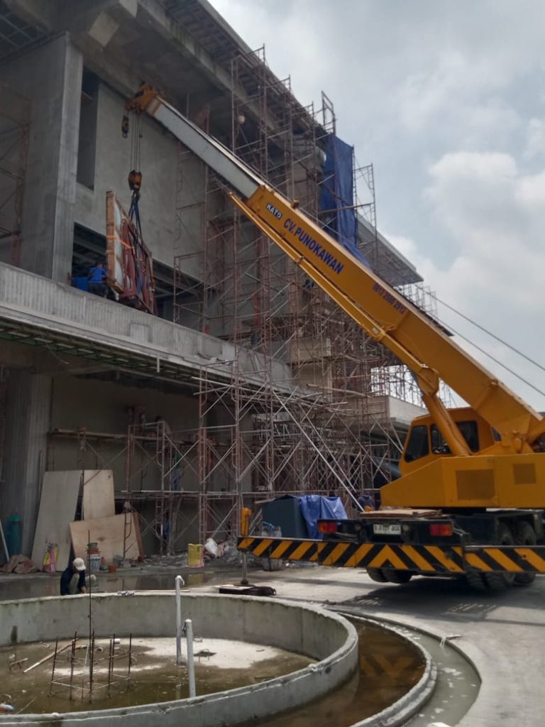 CV. PUNOKAWAN TERLIBAT DALAM PEMBANGUNAN RUMAH DI KAWASAN BUKIT SARI, SEMARANG 3 bukit sari 2
